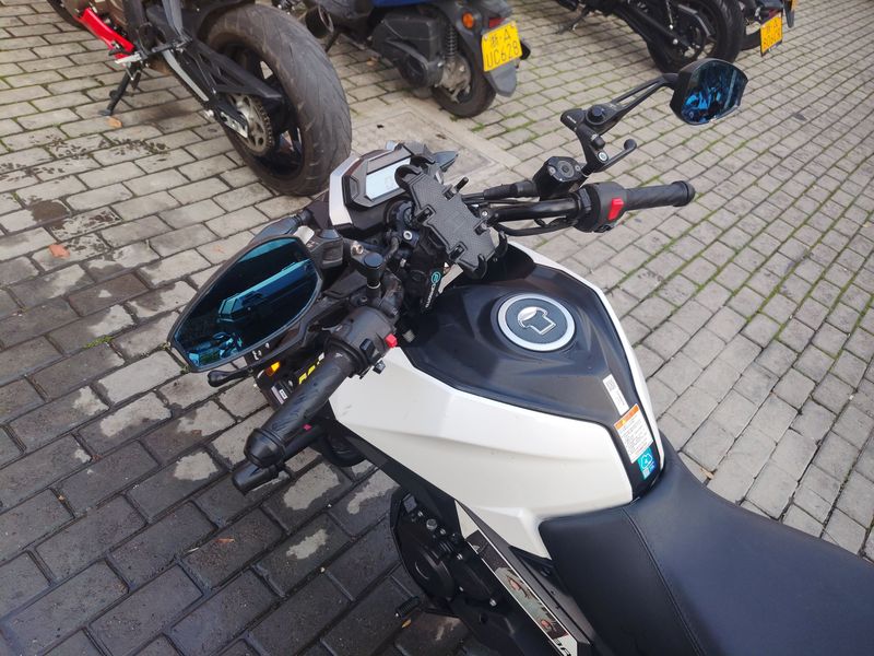 二手春风ST狒狒