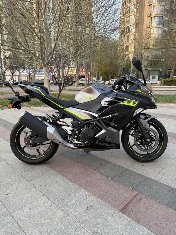二手川崎Ninja 400