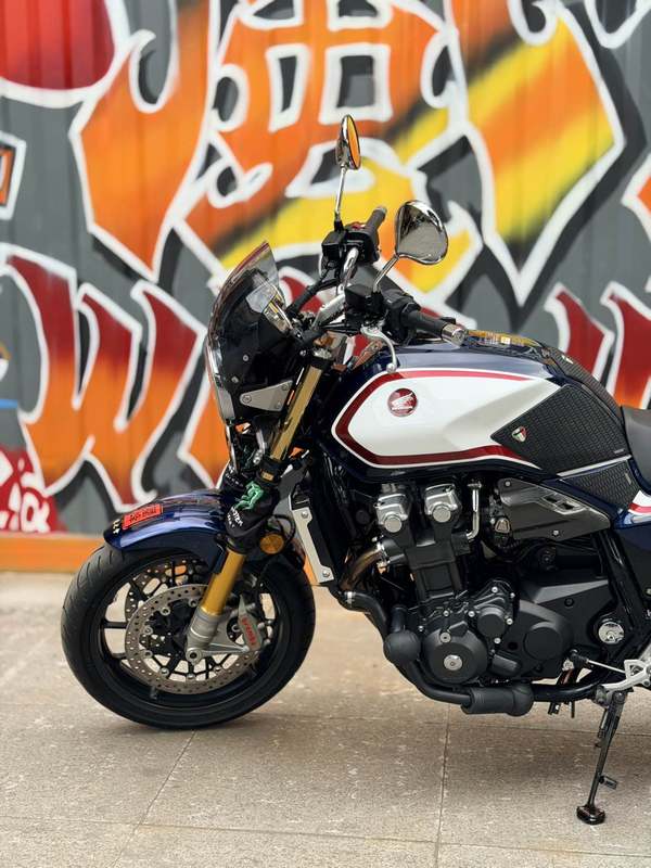 二手本田CB1300 Super Four