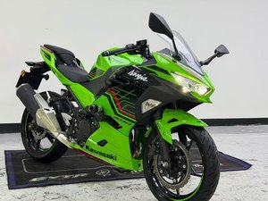 二手川崎Ninja 400
