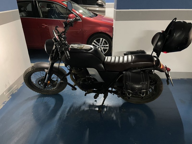 二手天地游侠布雷斯通 C1