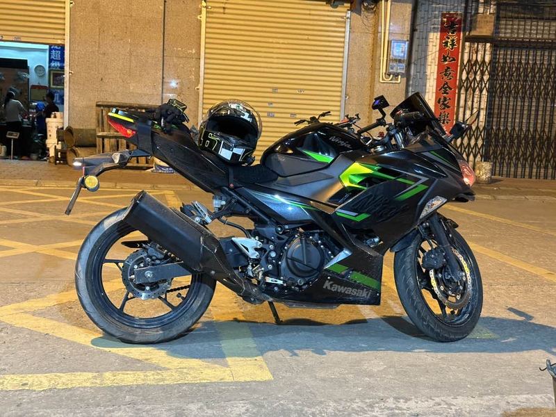二手川崎Ninja 400