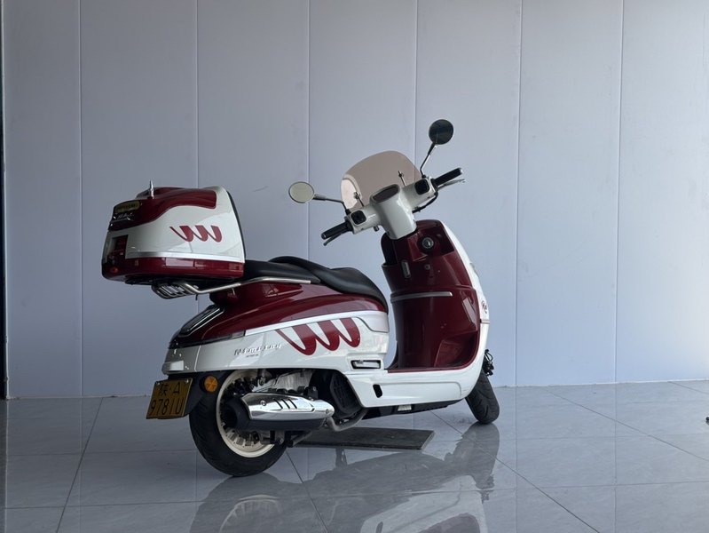 二手南方梦拉丽莎 飞戈