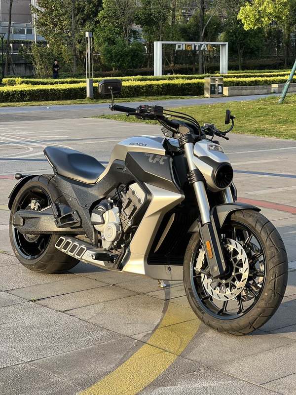 二手奔达LFC700 燎