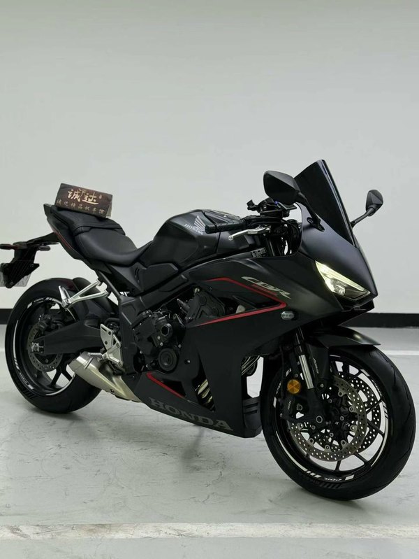 二手本田CBR650R