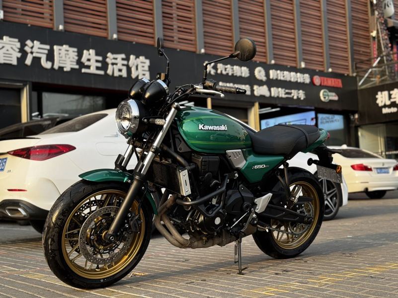 二手川崎Z650RS