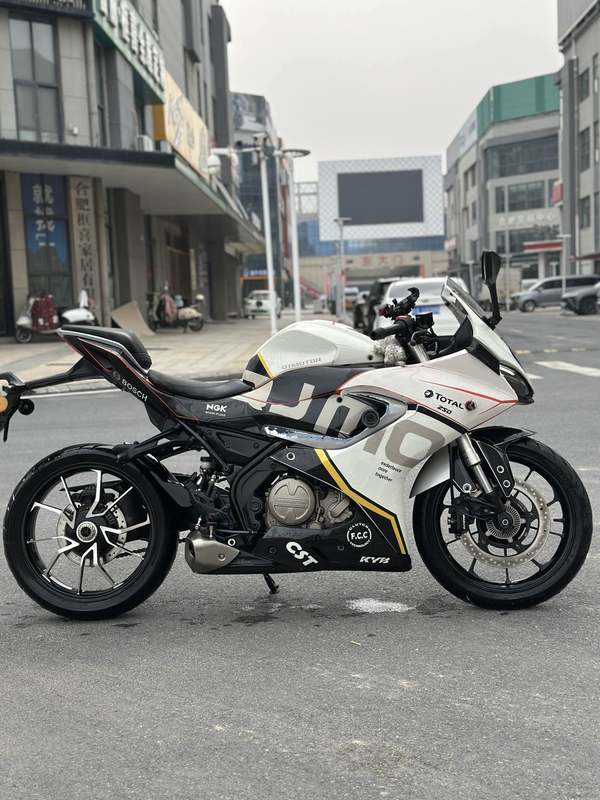 二手QJMOTOR赛250