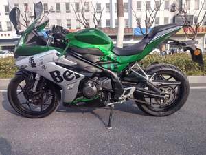 二手贝纳利龙卷风 Tornado 252R