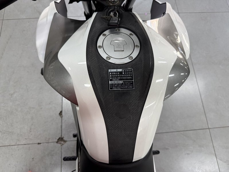 二手五羊本田猛鸷 CB190X