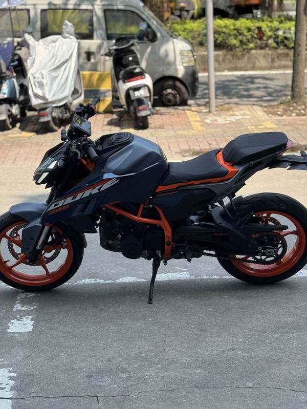 二手KTMR2R390 Duke