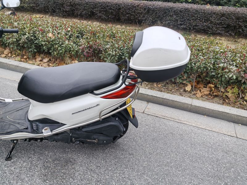 二手建设雅马哈悦鹰100 ZY100T-8