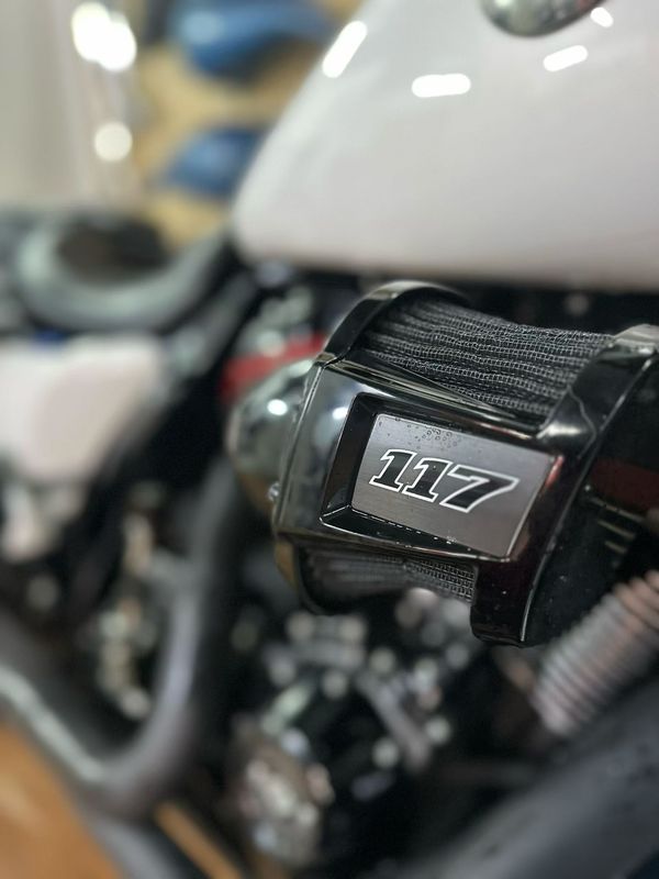 二手哈雷戴维森大道滑翔 Street Glide