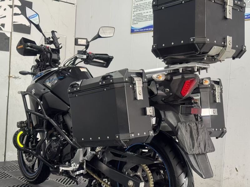 二手豪爵铃木DL250