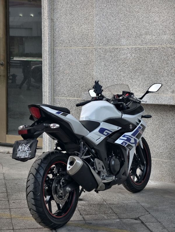 二手豪爵铃木GSX250R