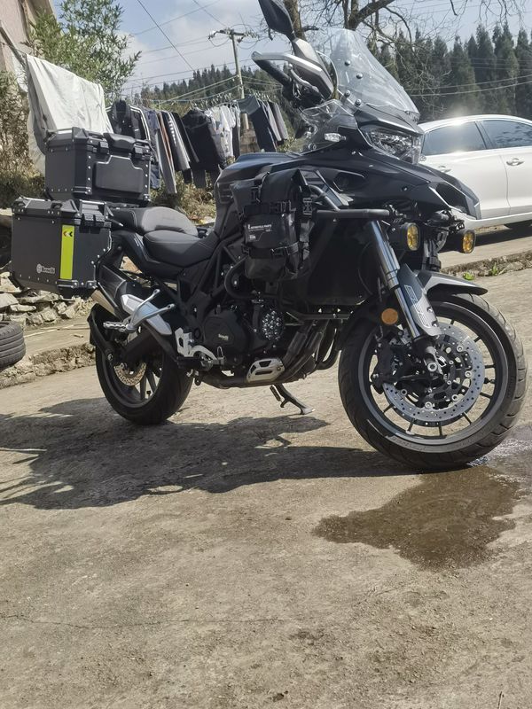 二手贝纳利TRK552