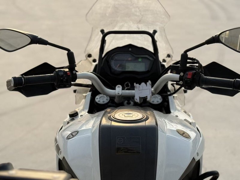 二手贝纳利金鹏 TRK502