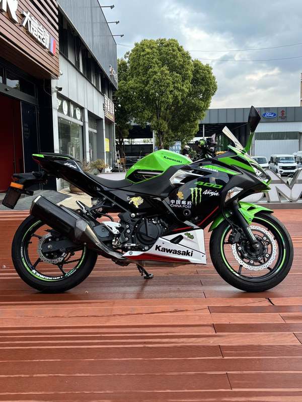二手川崎Ninja 400
