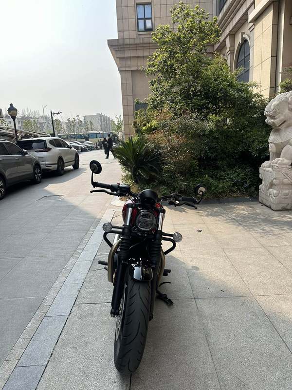 二手凯旋Bonneville Bobber