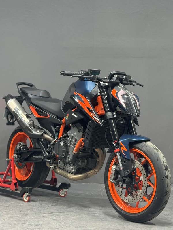 二手KTMR2R890 Duke