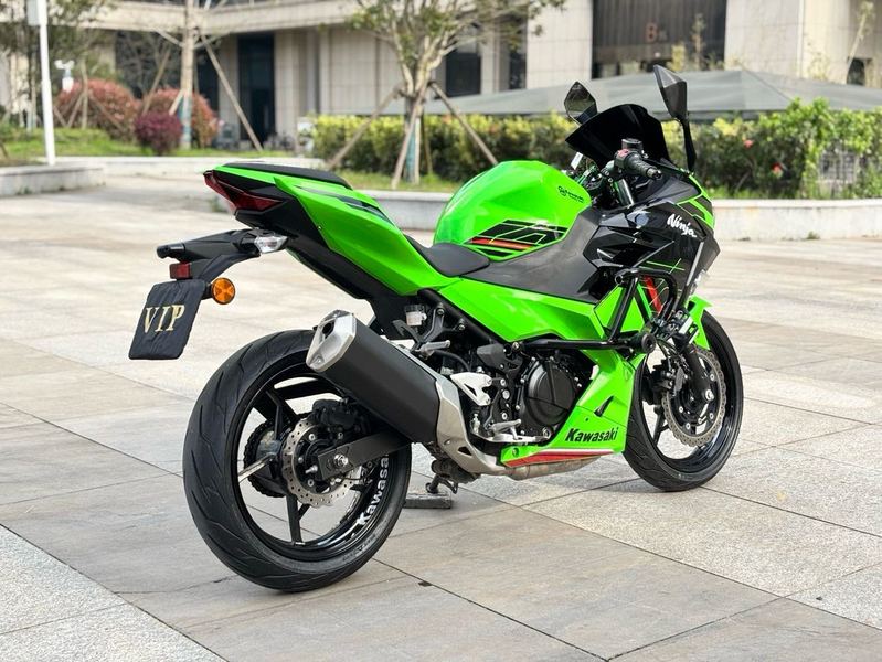 二手川崎Ninja 400