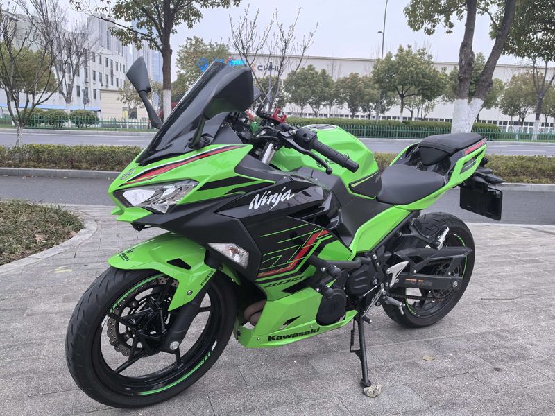 二手川崎Ninja 400