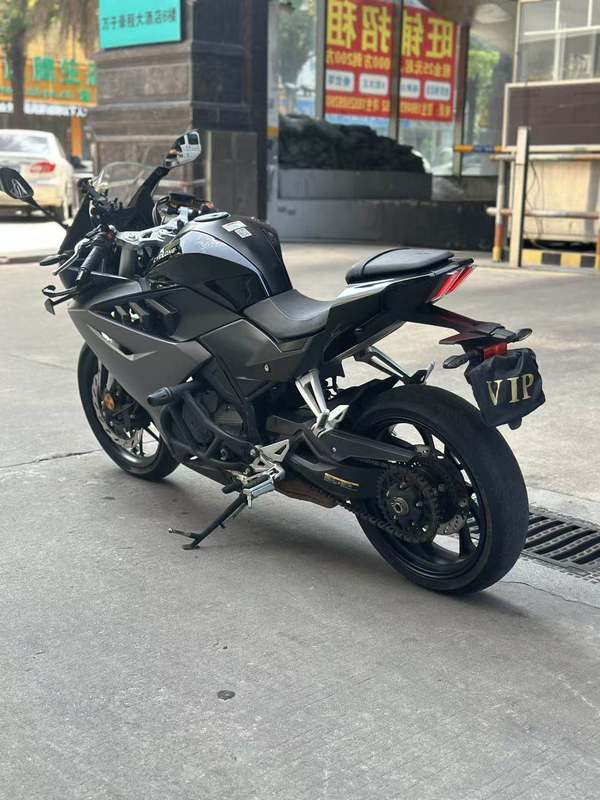 二手赛科龙RC250