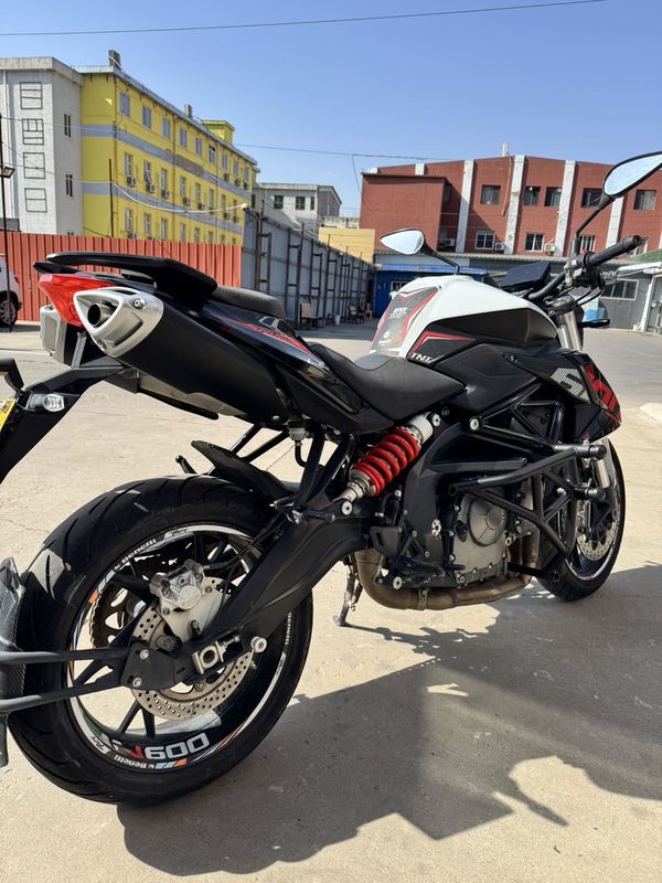 二手贝纳利TNT600i