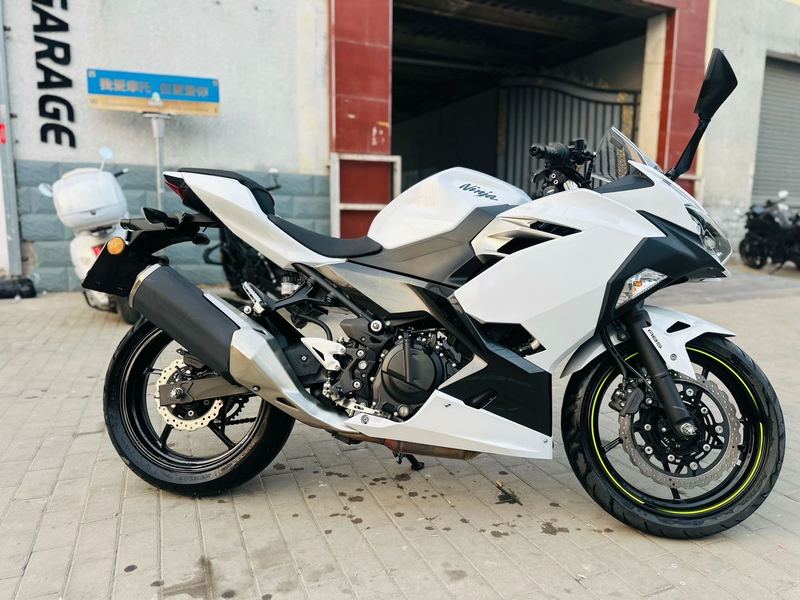 二手川崎Ninja 400
