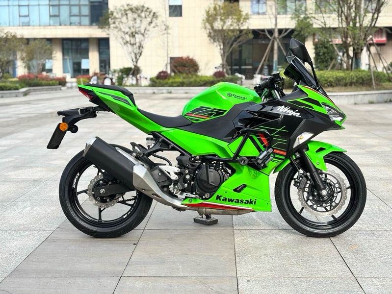 二手川崎Ninja 400