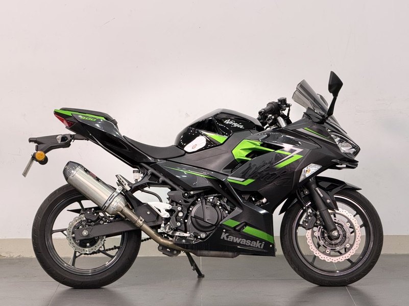 二手川崎Ninja 400