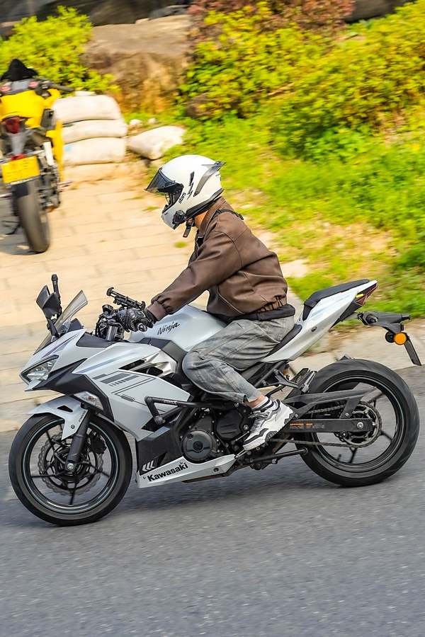 二手川崎Ninja 400