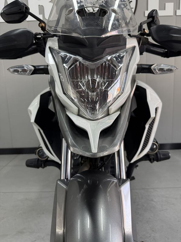 二手五羊本田猛鸷 CB190X