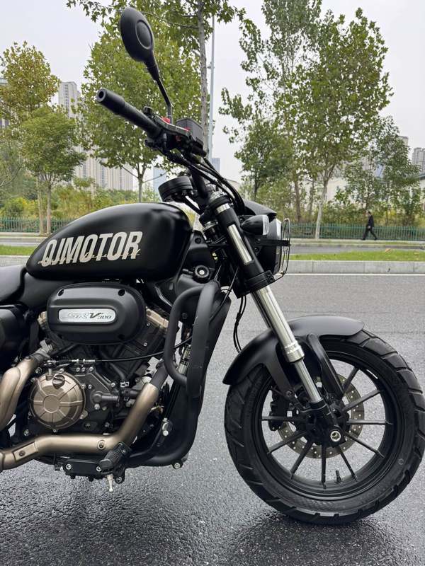 二手QJMOTOR闪300