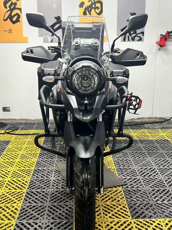 二手豪爵铃木DL250