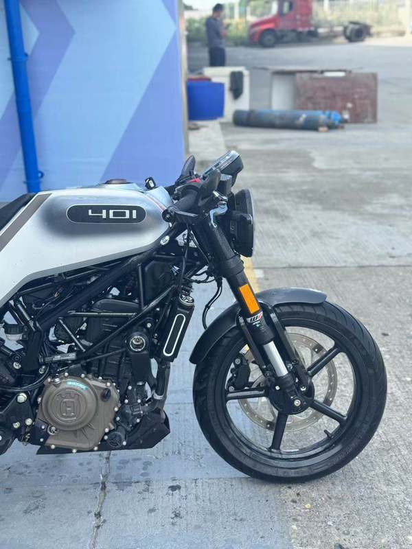 二手HUSQVARNA白箭 401
