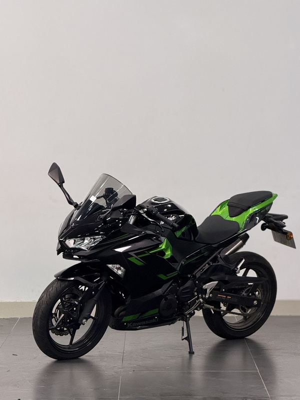 二手川崎Ninja 400
