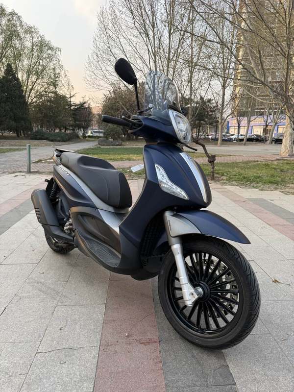 二手比亚乔Beverly 300