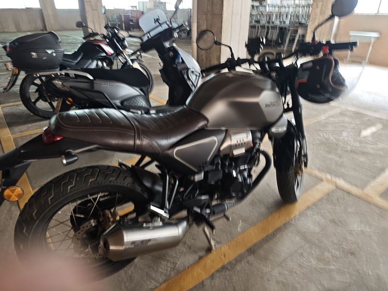 二手五羊本田鸷道 CB190SS