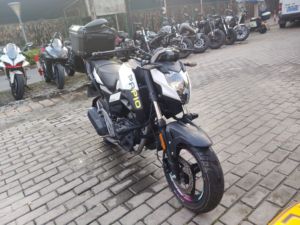 二手春风ST狒狒