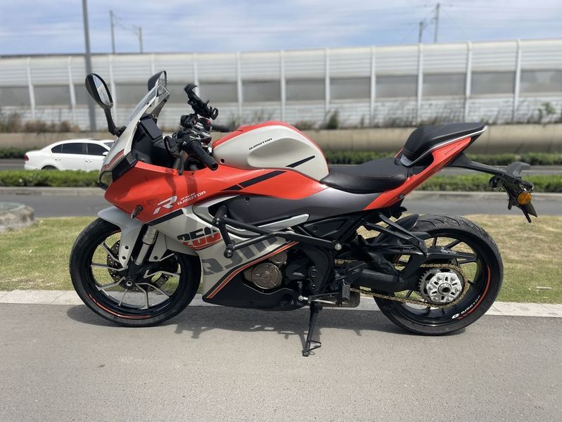 二手QJMOTOR赛250