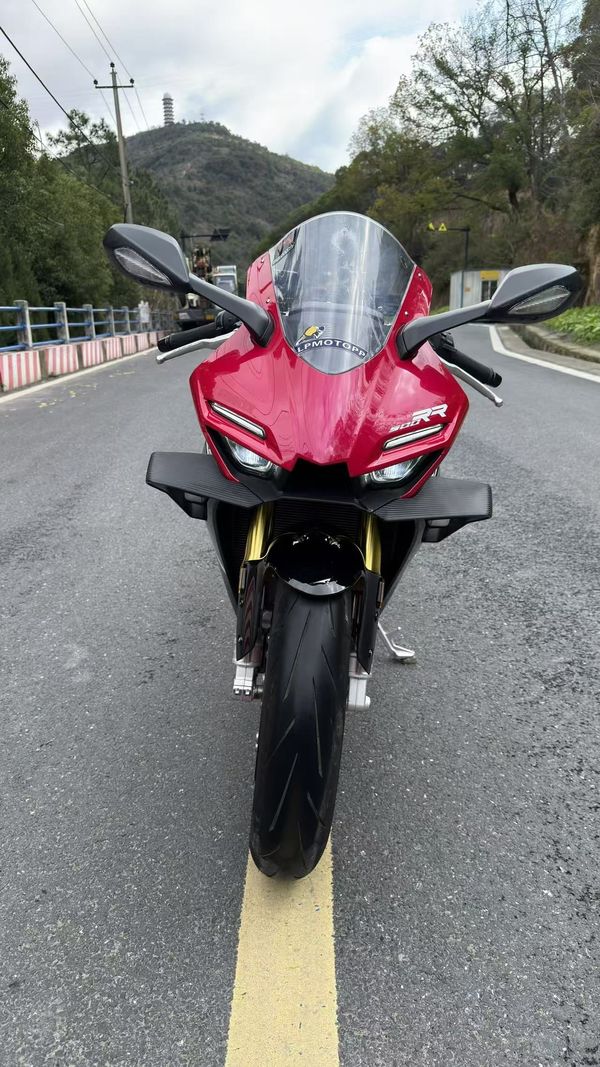 二手张雪机车500RR