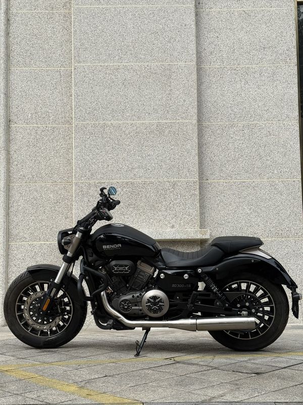 二手奔达Rock300 灰石