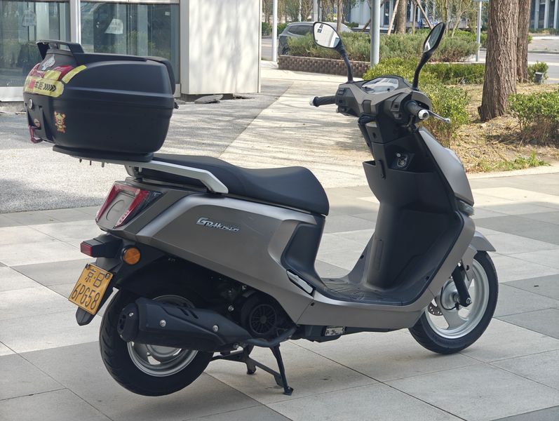 二手力帆GRH125 灰狗