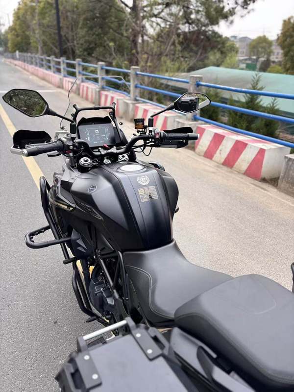 二手贝纳利TRK552