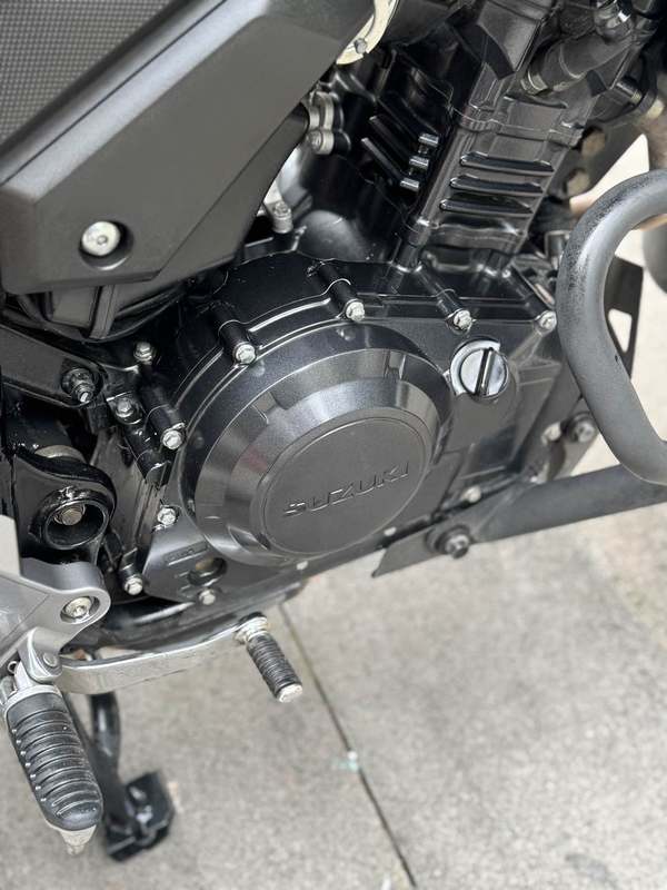 二手豪爵铃木DL250