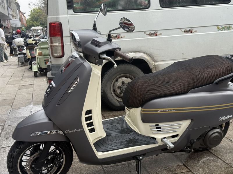 二手赛科龙RT3E 摩登