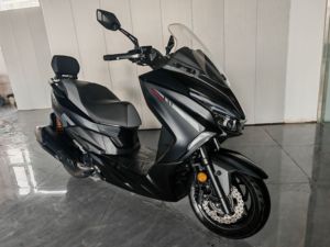 二手QJMOTOR鸿250
