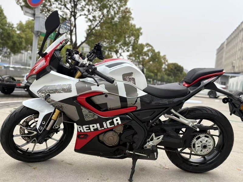 二手QJMOTOR赛250