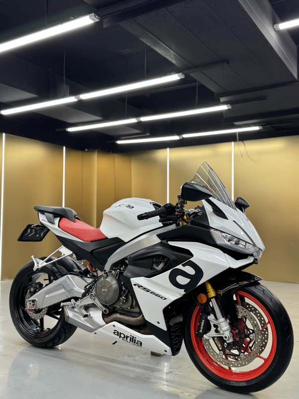 二手阿普利亚RS 660 