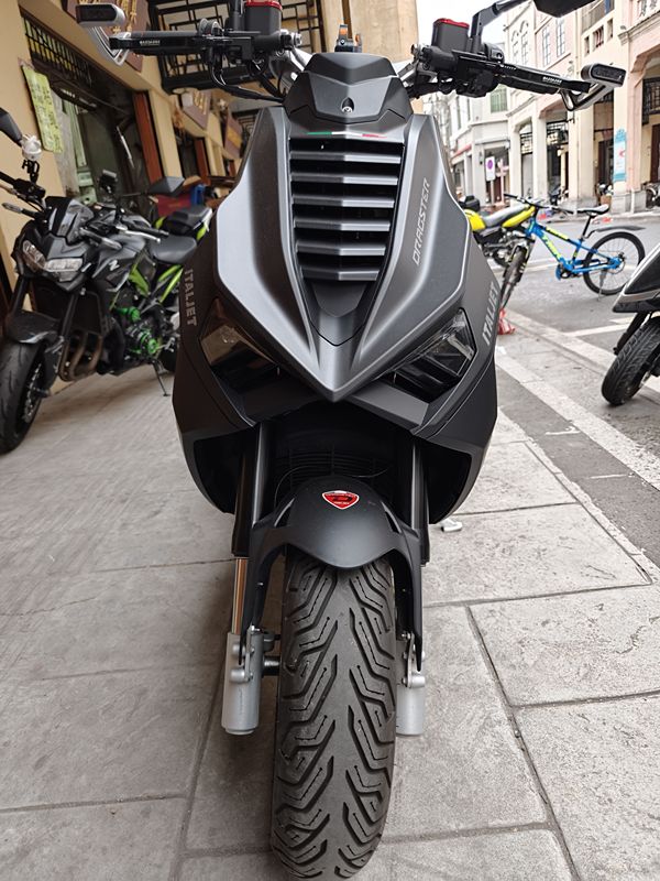 二手意塔杰特Dragster 150